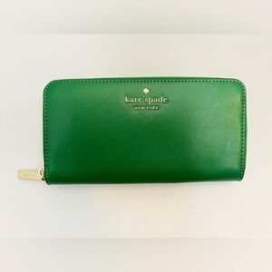 Kate Spade Lena Large Continental Wallet in Green